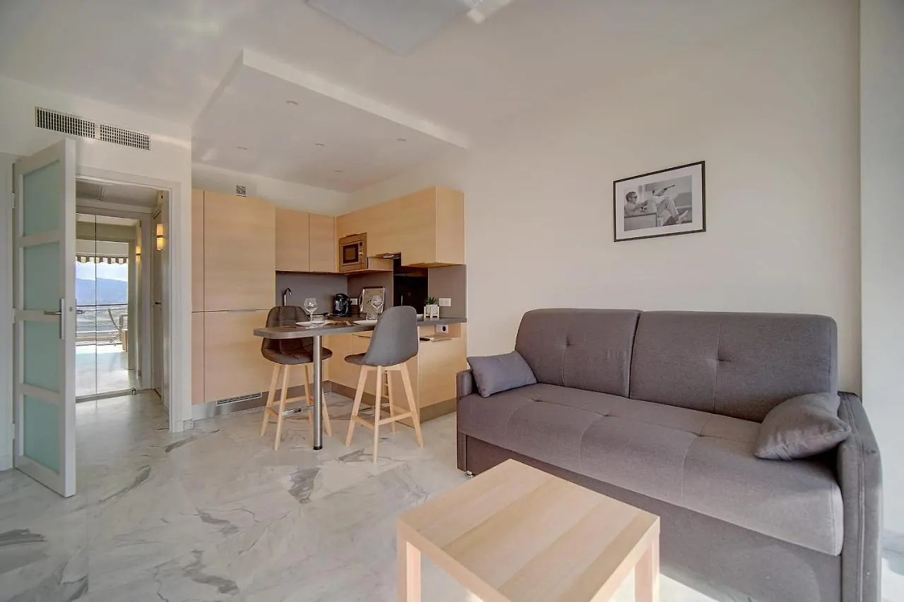 קאן Immogroom- Magnificent View - New - Terrace - Ac 0*,  צרפת